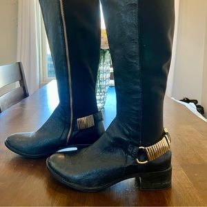 STEVE MADDEN 'Regina' Tall Boots Size 9.5 medium.